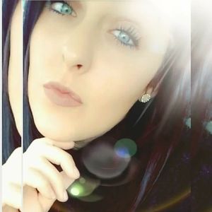 Meet your Posher, Kaylee